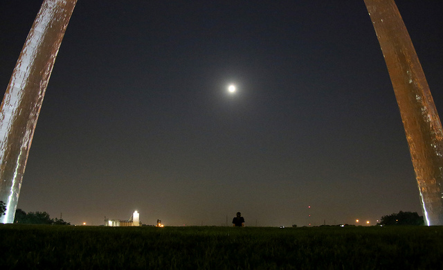 Gateway to the Stars: Ghosts of the Arch Grounds Stargazing Experience | The Gateway Arch