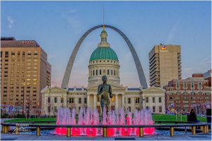 Kiener Plaza with Red Fountain and Arch/Old Courthouse in the background.