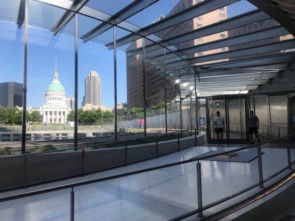 West-facing photo of Gateway Arch West Entrance.