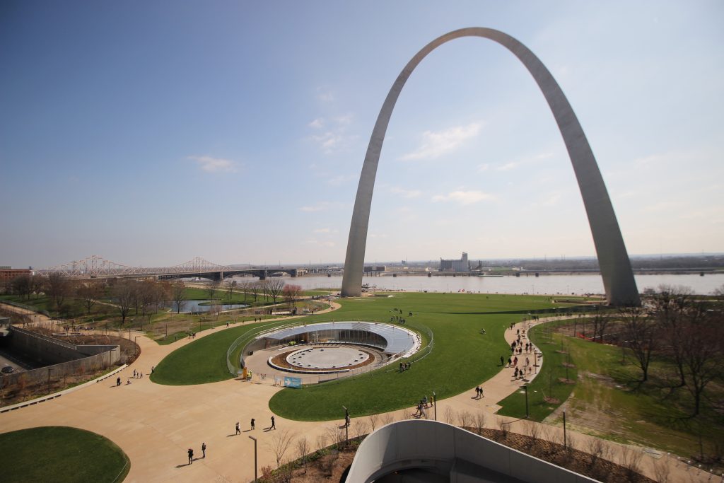 DOWNTOWN GATEWAY ARCH: All You Need to Know BEFORE You Go (with Photos)