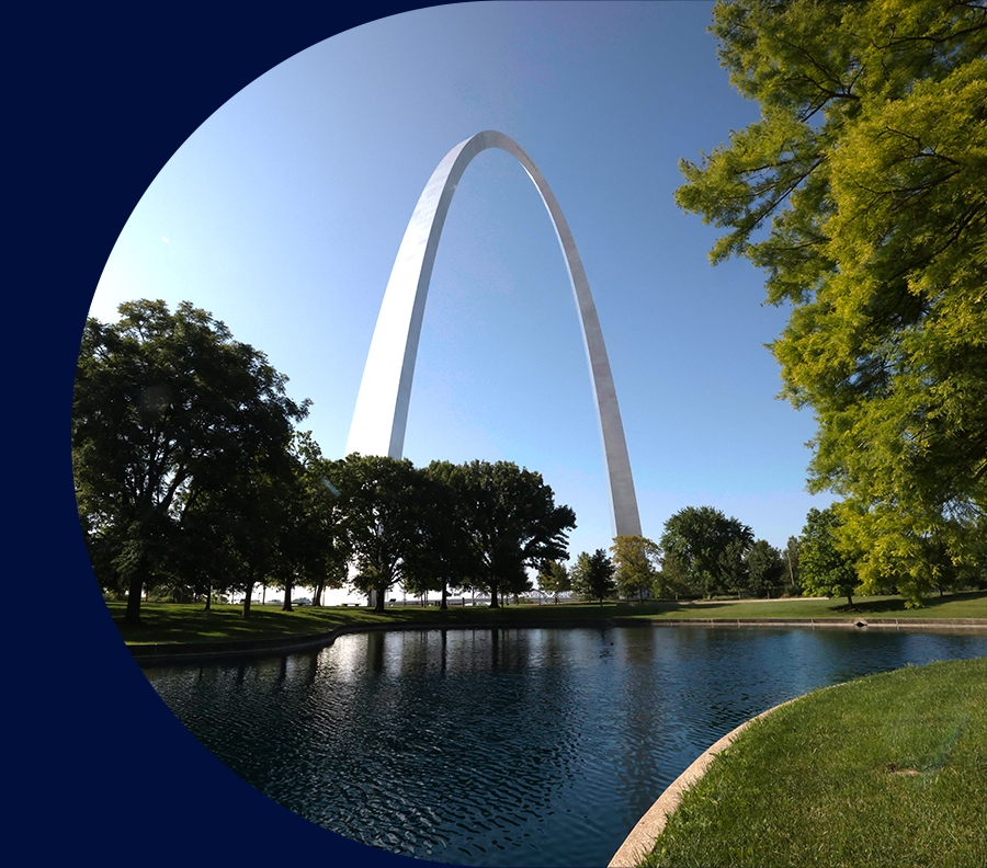 Reflection ponds in Gateway Arch National Park.
