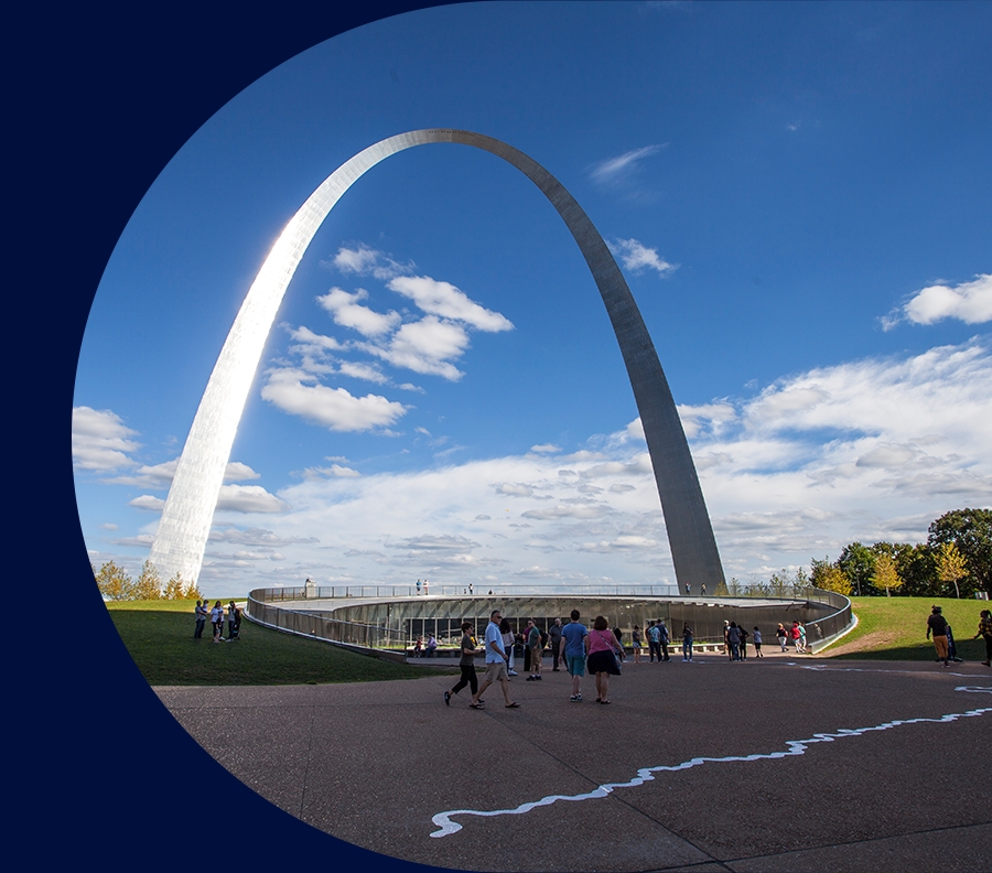 Hero for Gateway Arch National Park parent page, depicts the visitor center and Gateway Arch.