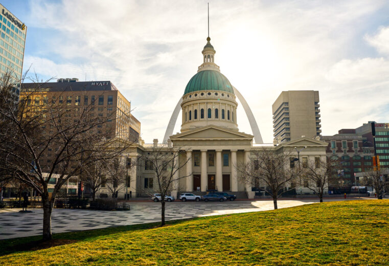 View of the Old Courthouse with the Gateway Arch peaking out from behind it