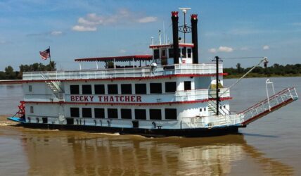 Becky Thatcher Riverboat on Mississippi River